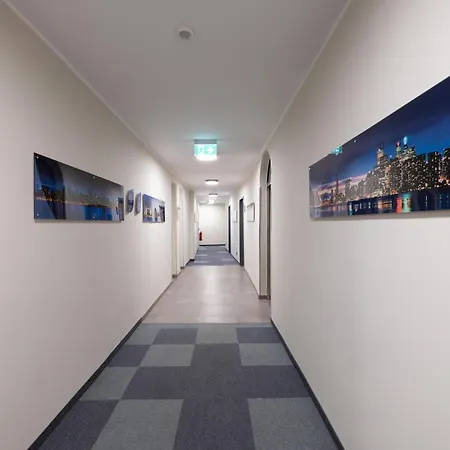 Smart Stay Hotel Station-3